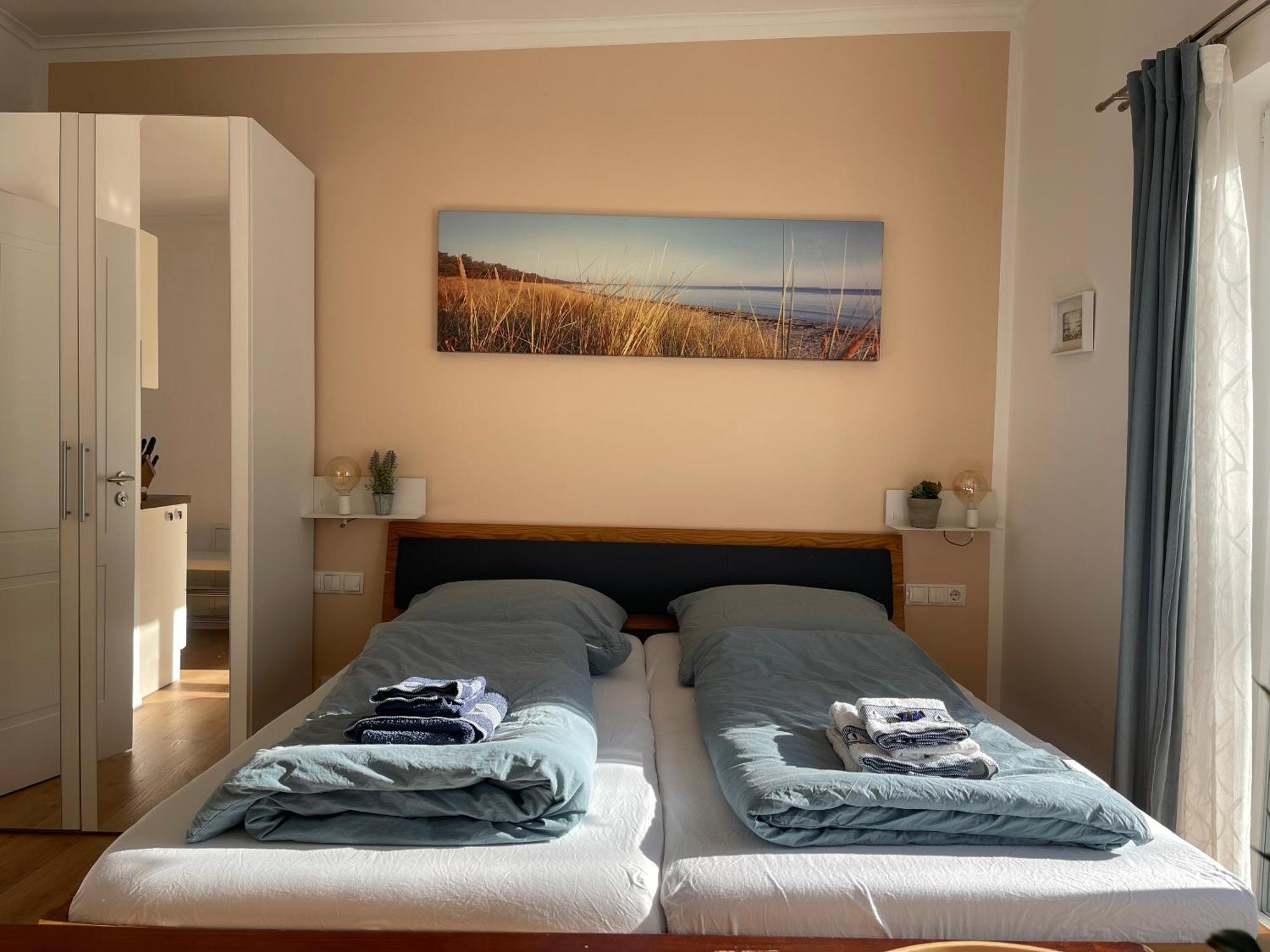 Klein Aber Fein Mitten In Binz Buitenkant foto